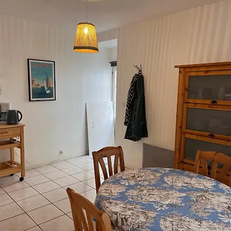 Apartment T2 Au Coeur Du Centre Historique